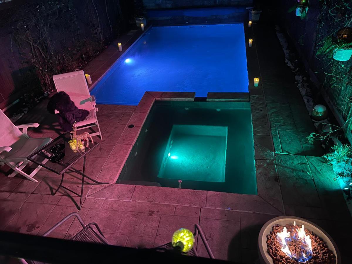 Superb Beach Home:Heated Pool-Hot Tub Open 365Days Toronto Esterno foto